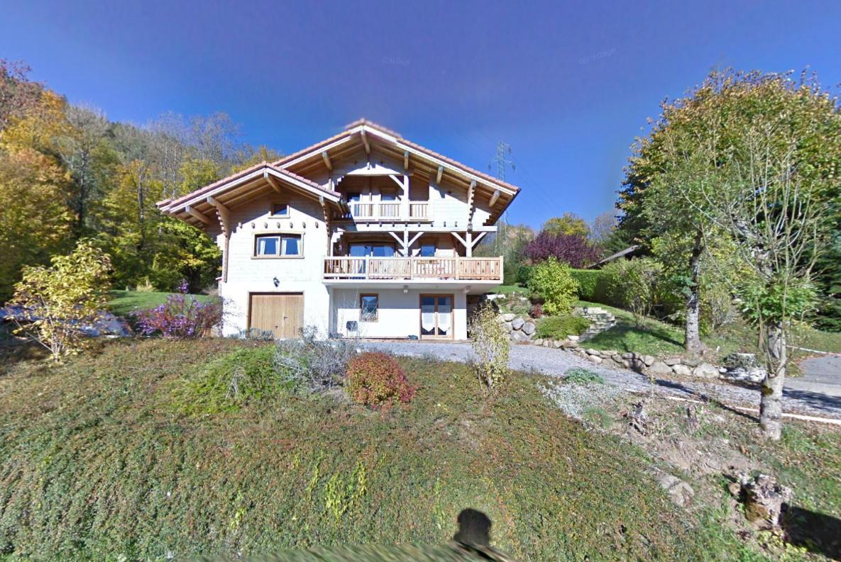 Logement Entre Lac Et Montagnes Thônes Exterior foto